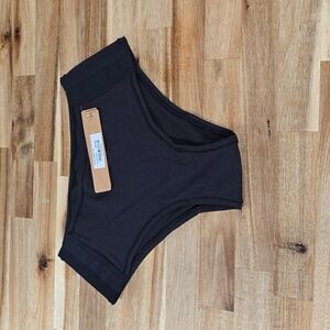 SKIMS Kim Kardashian Women's XXS Boy Shorts Panties New w/ Tags!